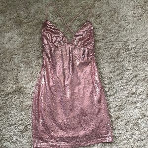 DANCE DRESS!! Lucy in the Sky: Sequin Lace-Back Bodycon Dress (Rose)